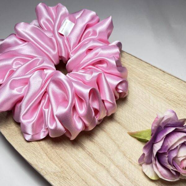 Scrunchie jednolite cukierkowy róż