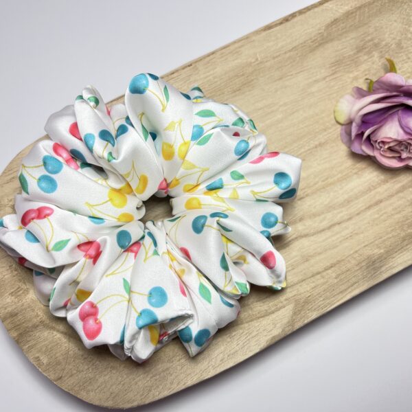 Scrunchie Cherry Mix