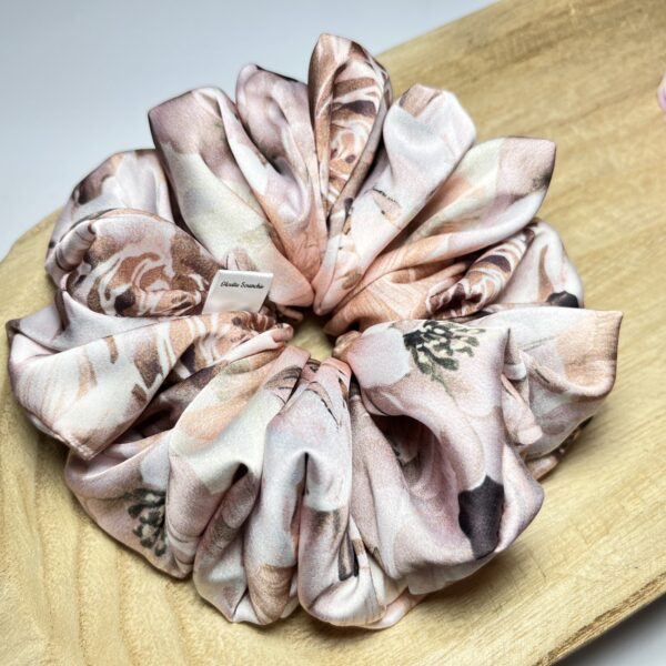 Scrunchie Latte Harmony